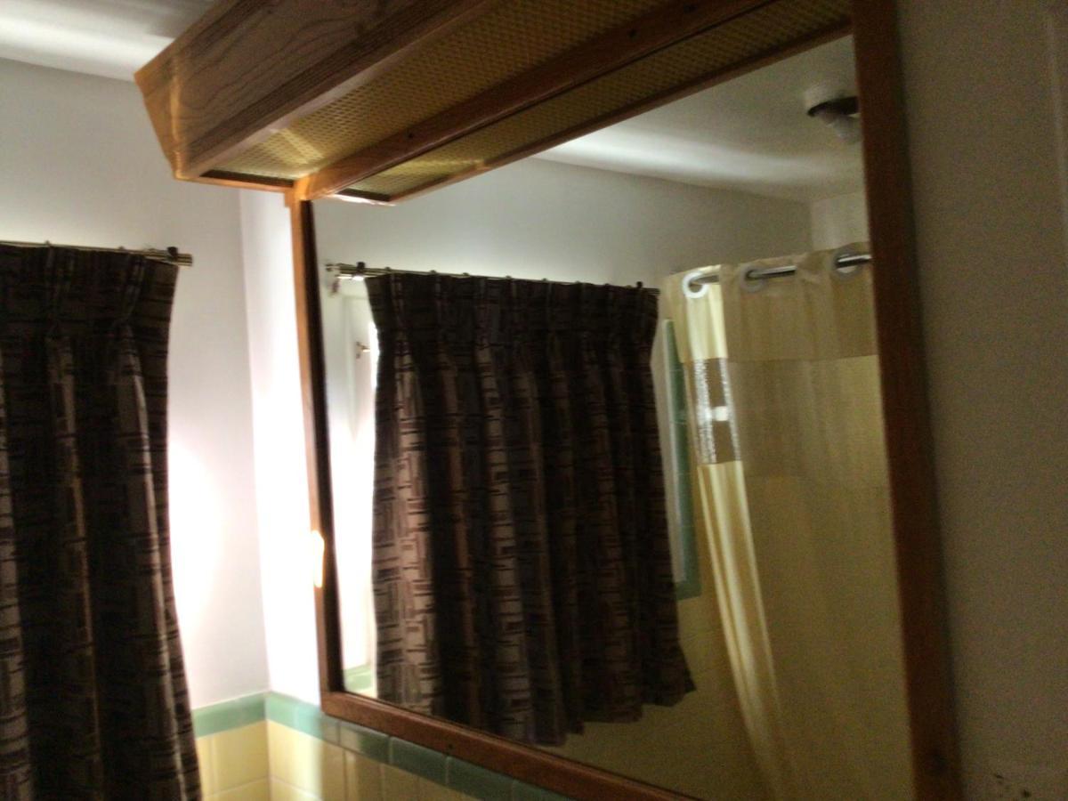 Skyland Inn - Bristol Hilander Park Εξωτερικό φωτογραφία